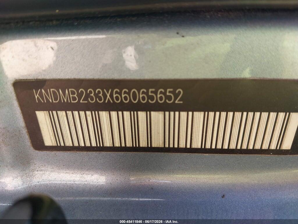 KNDMB233X66065652 2006 KIA SEDONA photo no. 9