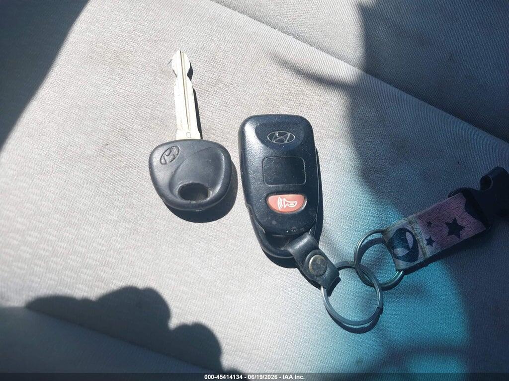 KMHDU46D48U579999 2008 HYUNDAI ELANTRA photo no. 11
