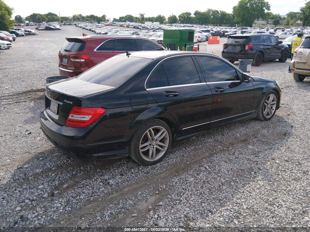 WDDGF8AB1DG105693 2013 MERCEDES-BENZ C 300 photo no. 4