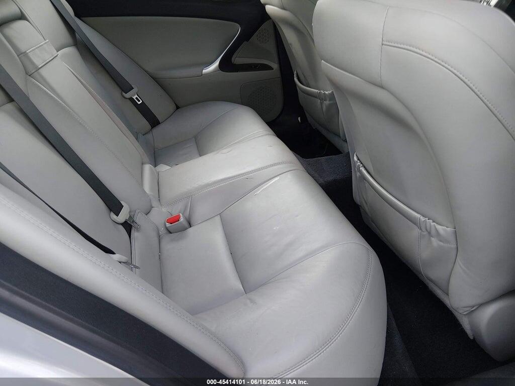 JTHBK262285081264 2008 LEXUS IS 250 photo no. 8