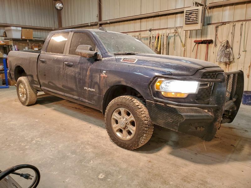 2024 RAM 2500 BIG HORN — Фото 4 из 12