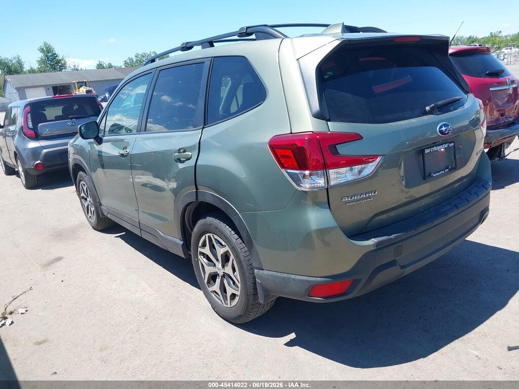 JF2SKAJC7MH593138 2021 SUBARU FORESTER photo no. 3
