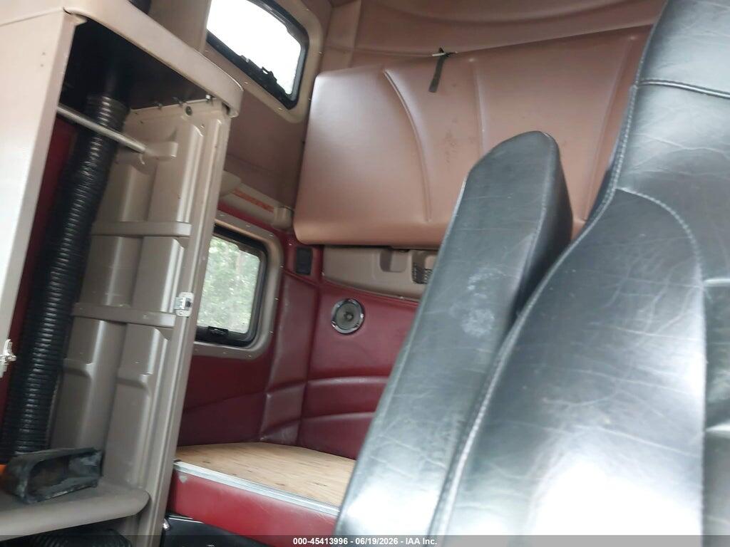 1XP4DP9X2CD121610 2012 PETERBILT 587 photo no. 7