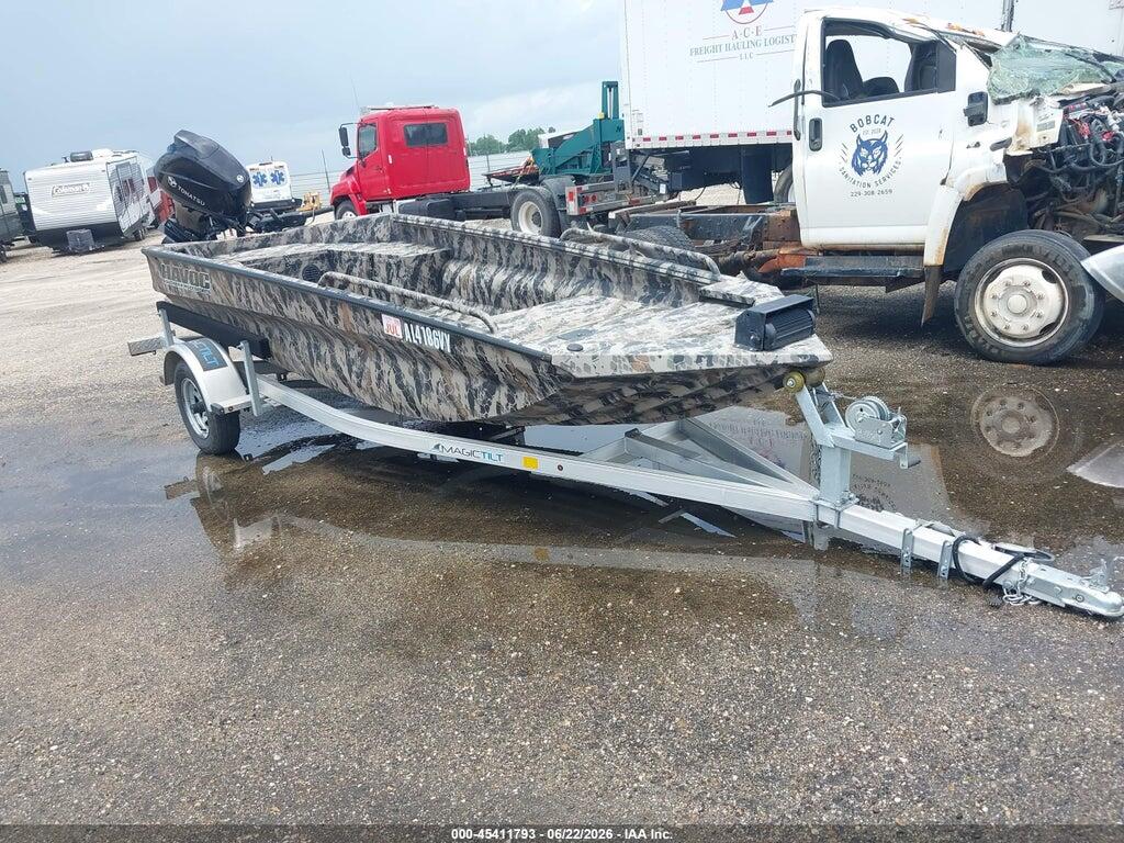 00000TTN09288B323 2023 FISHING BASSBOAT photo no. 1
