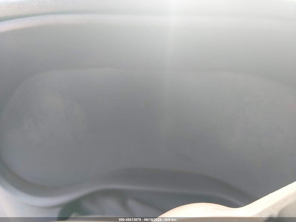 5TDKRKEC7PS138705 2023 TOYOTA SIENNA photo no. 7