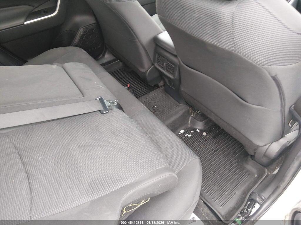 2T3H1RFV3PC235717 2023 TOYOTA RAV4 photo no. 8