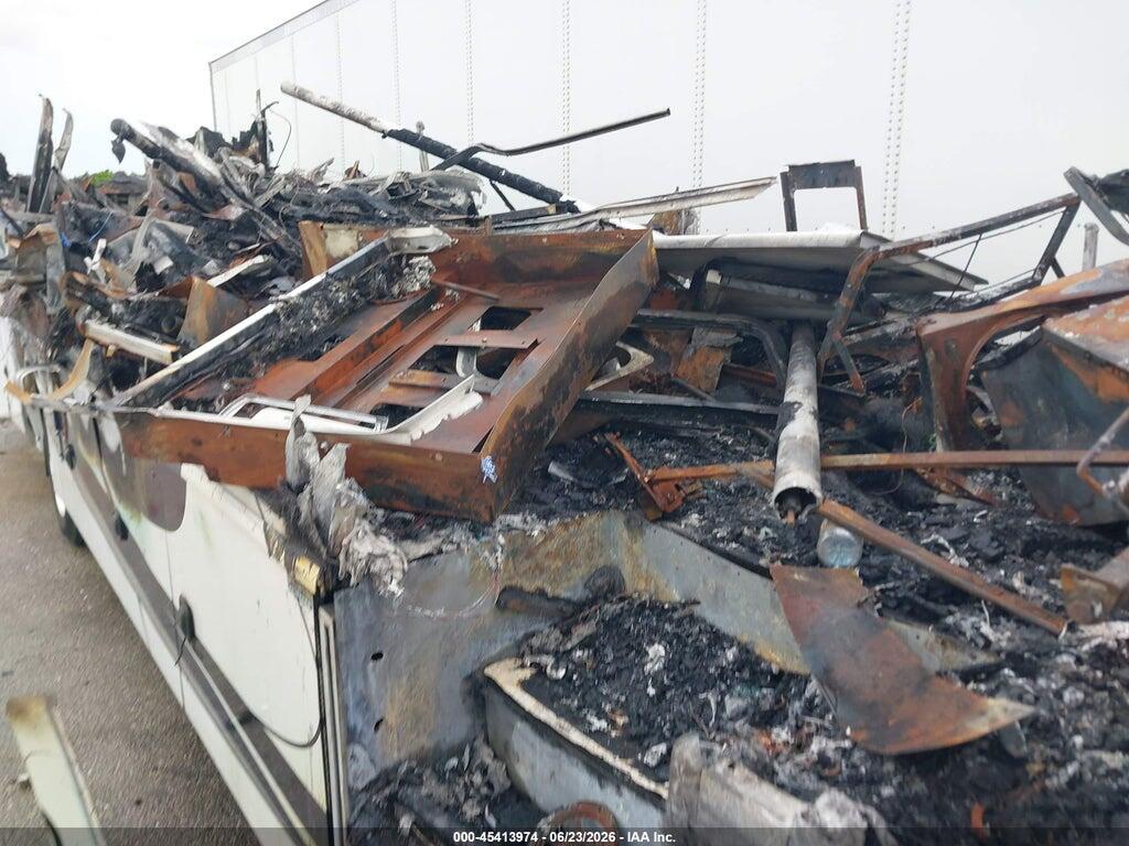 1F66F5DY8K0A08889 2019 FORD F53 photo no. 8