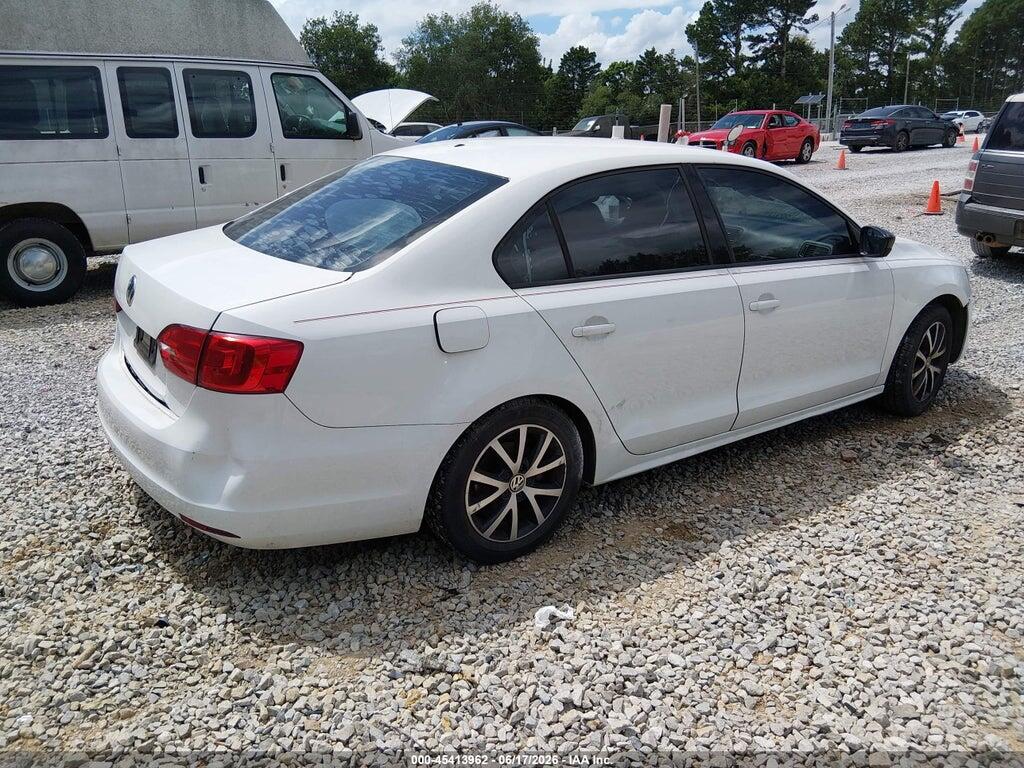 3VW2K7AJ2EM445604 2014 VOLKSWAGEN JETTA photo no. 4