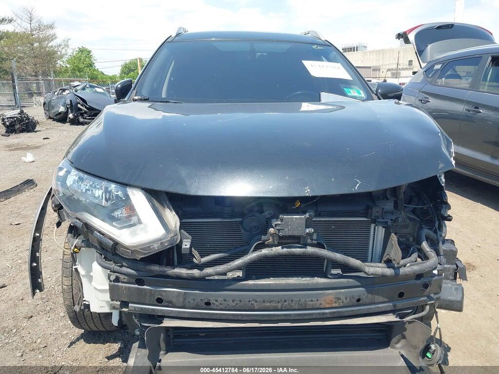 KNMAT2MV6JP621037 2018 NISSAN ROGUE photo no. 12