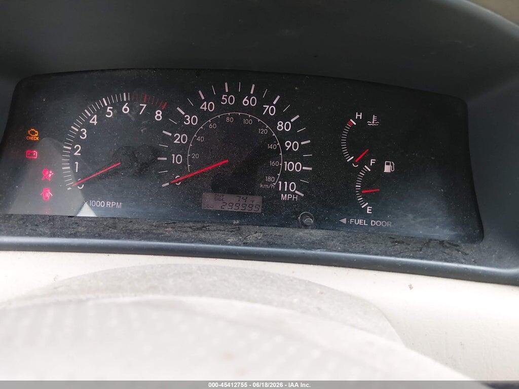 2T1BR30E16C624366 2006 TOYOTA COROLLA photo no. 7