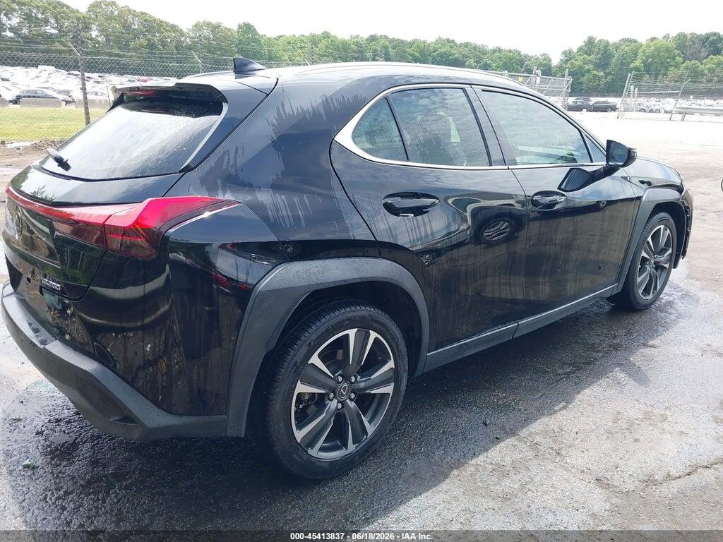 JTHY3JBH2K2016256 2019 LEXUS UX 200 photo no. 4