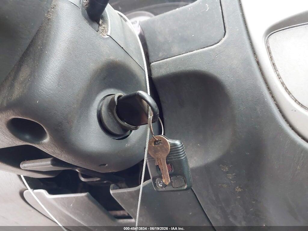 1FMYU03Z67KA60747 2007 FORD ESCAPE photo no. 11