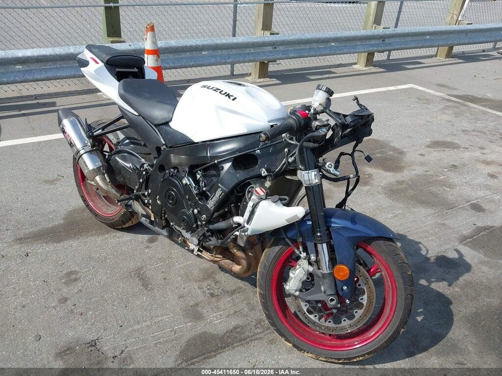 JS1GN7FA6R7100448 2024 SUZUKI GSX-R600 photo no. 1