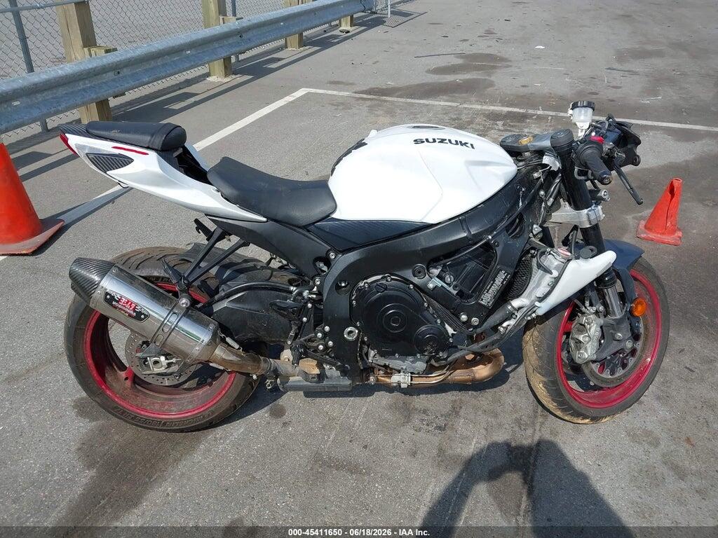 JS1GN7FA6R7100448 2024 SUZUKI GSX-R600 photo no. 12