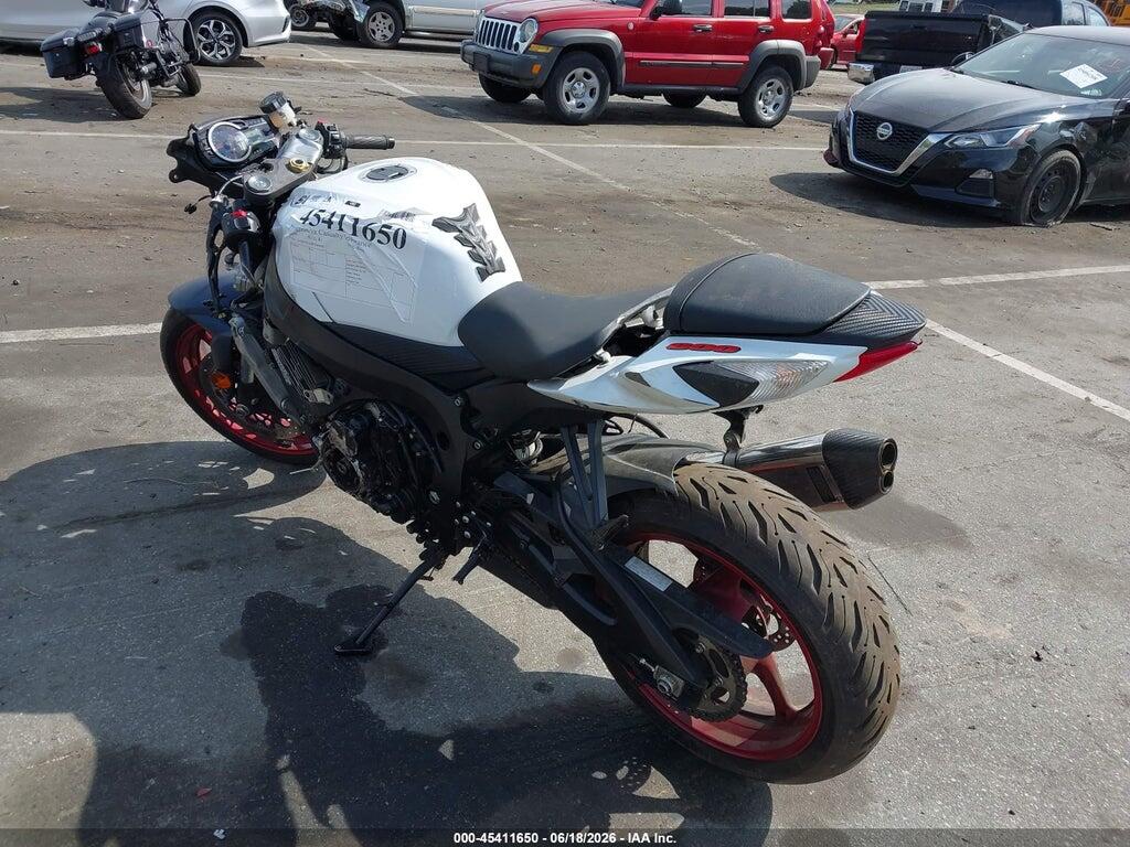 JS1GN7FA6R7100448 2024 SUZUKI GSX-R600 photo no. 3