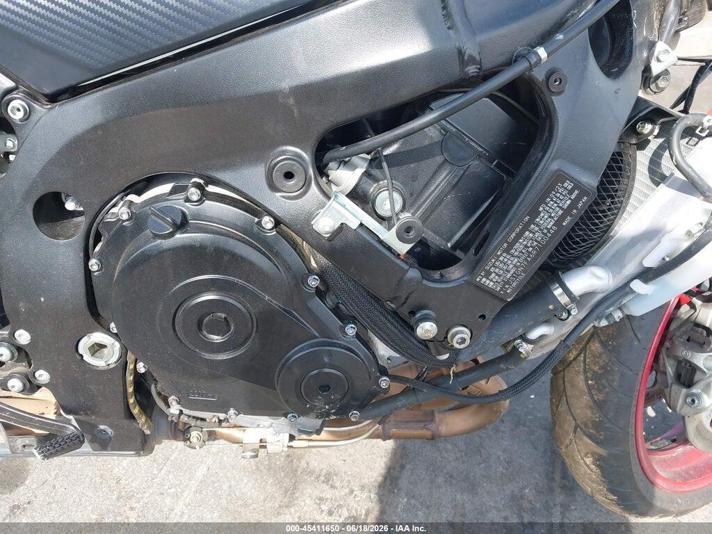 JS1GN7FA6R7100448 2024 SUZUKI GSX-R600 photo no. 8