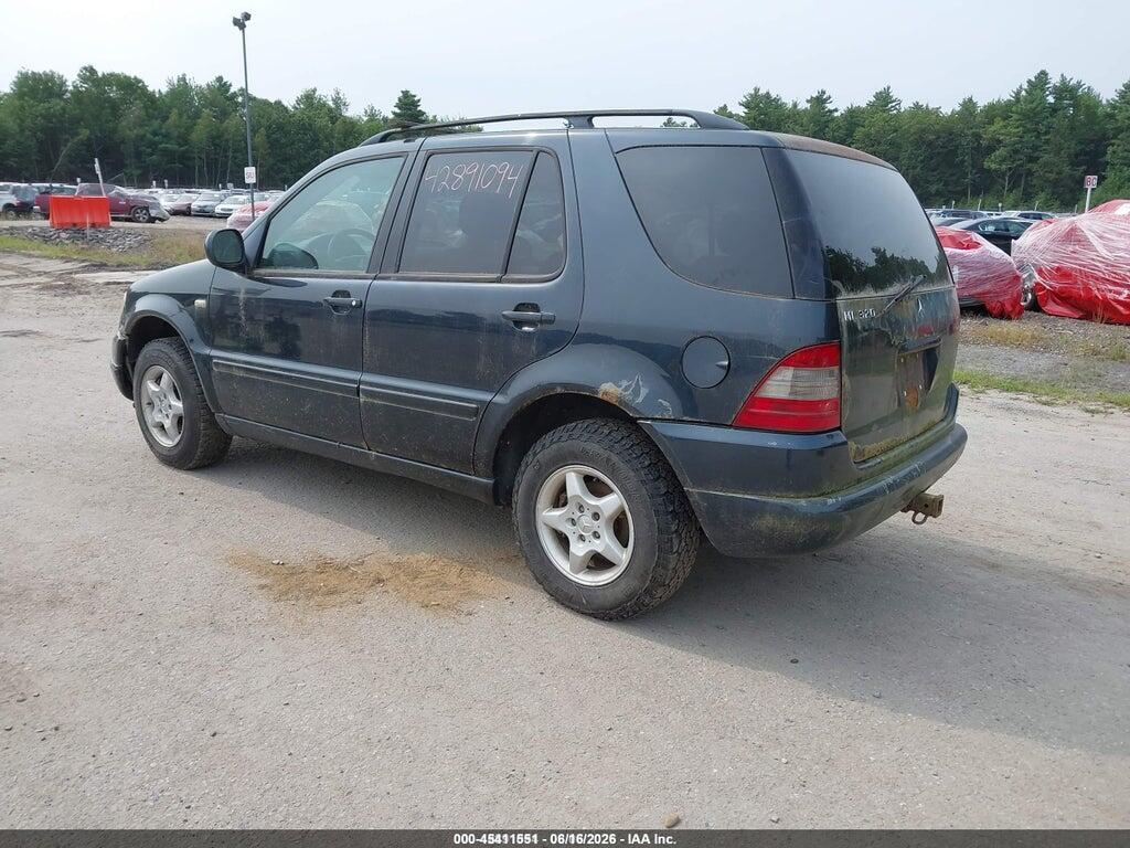 4JGAB54E2YA199149 2000 MERCEDES-BENZ ML 320 photo no. 3