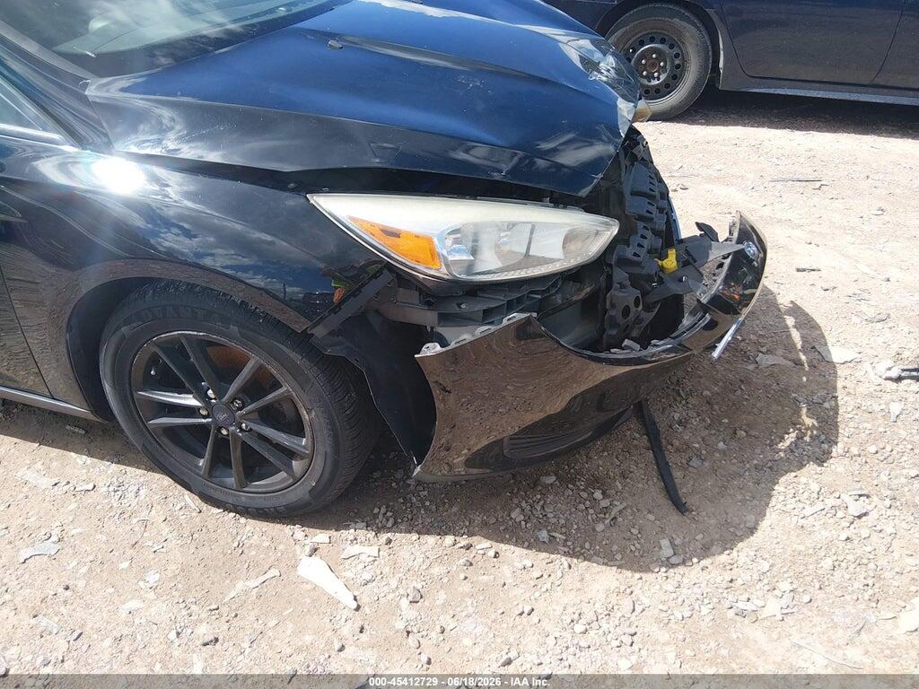 1FADP3F25HL212271 2017 FORD FOCUS photo no. 6