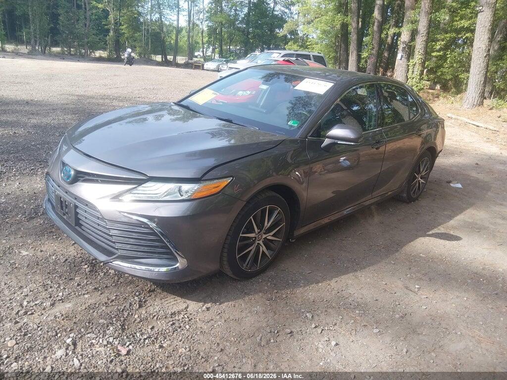 4T1F31AK5NU589632 2022 TOYOTA CAMRY photo no. 2