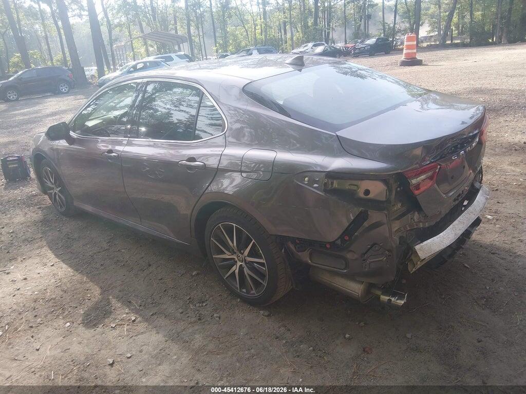 4T1F31AK5NU589632 2022 TOYOTA CAMRY photo no. 3