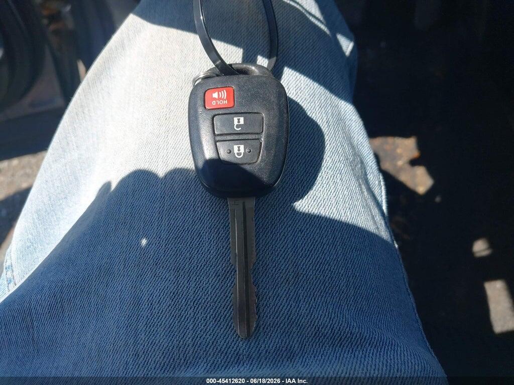 JTMBFREV2FD134784 2015 TOYOTA RAV4 photo no. 11