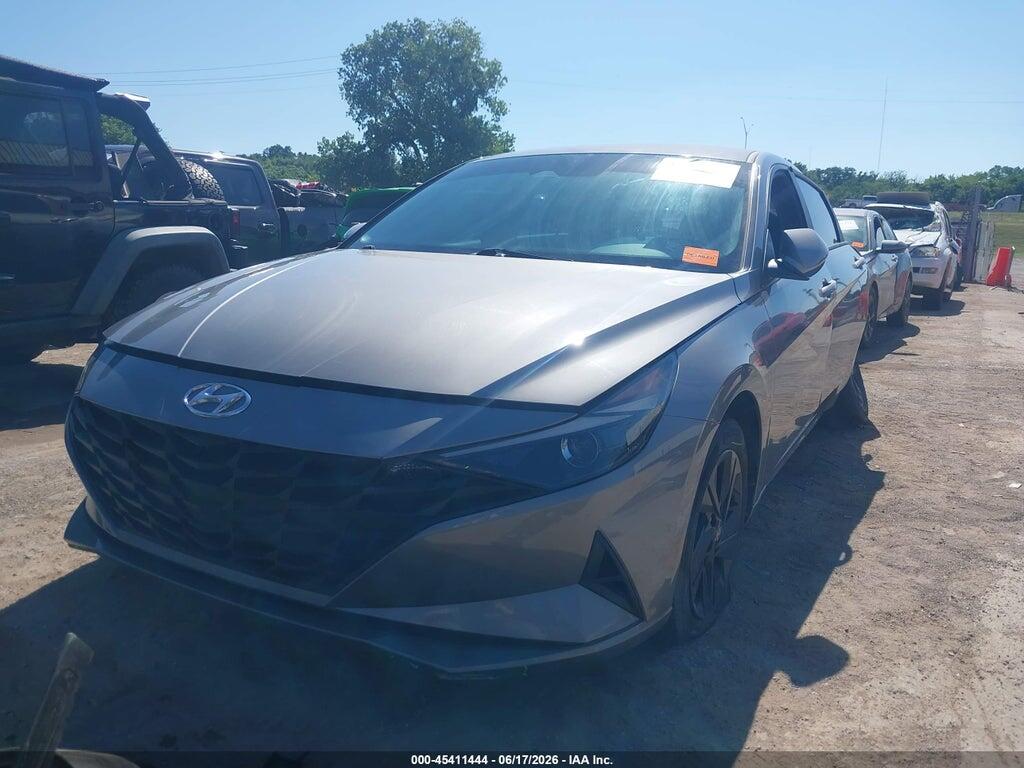 KMHLM4AG5PU405838 2023 HYUNDAI ELANTRA photo no. 2