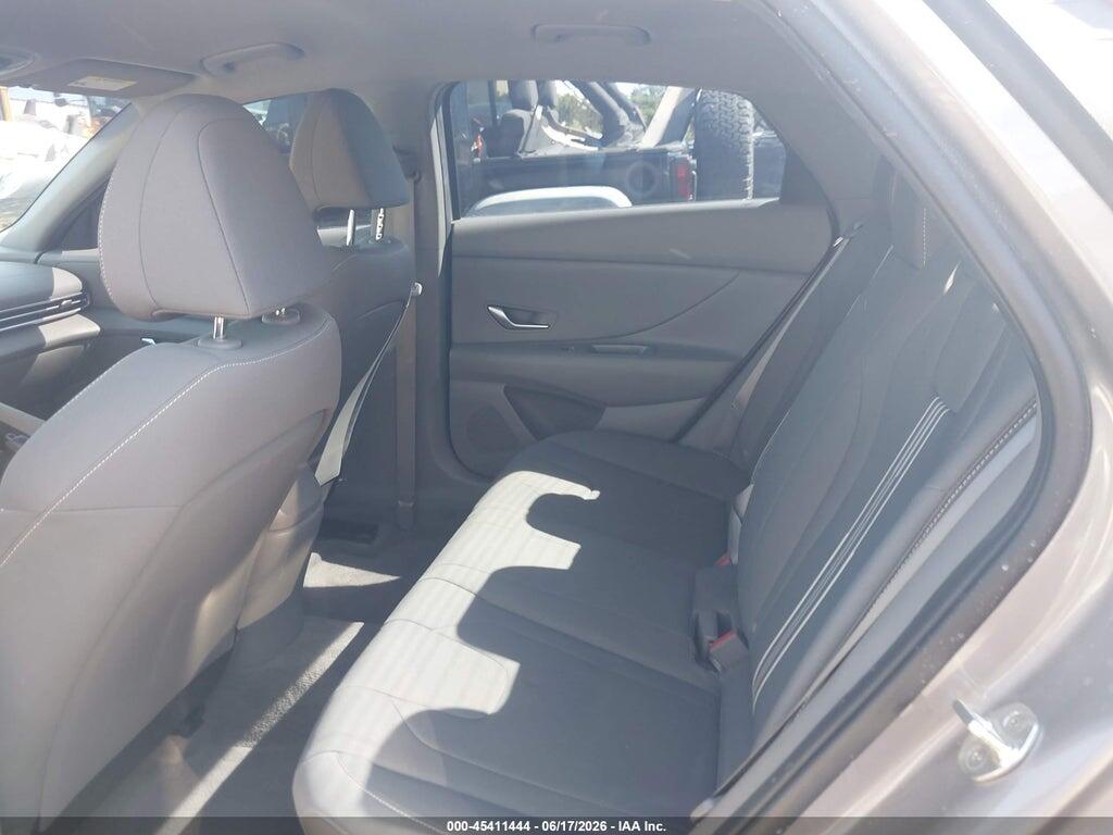 KMHLM4AG5PU405838 2023 HYUNDAI ELANTRA photo no. 8