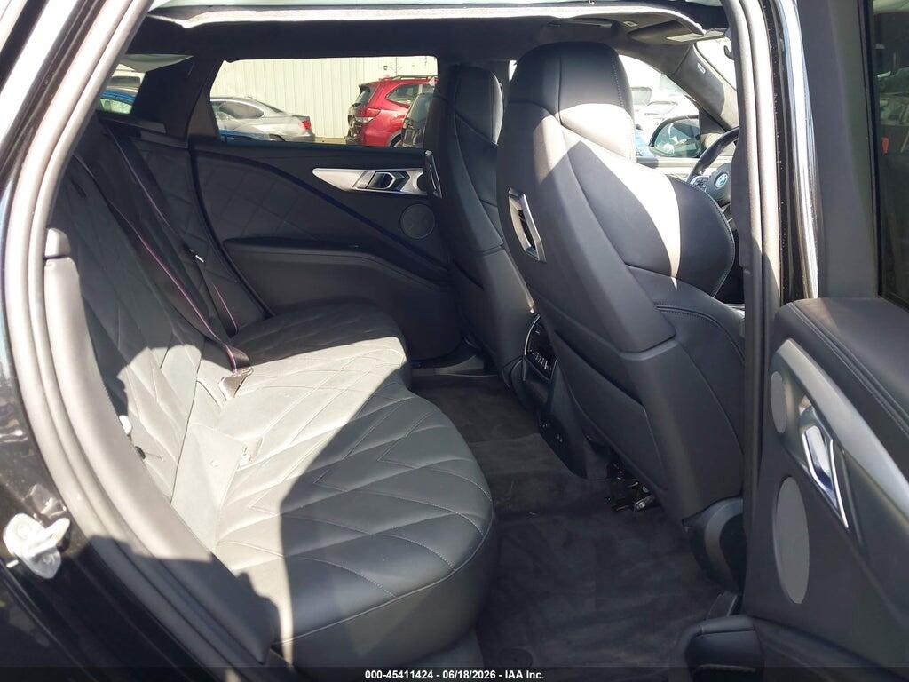 5YM23CS05P9S47445 2023 BMW XM photo no. 8
