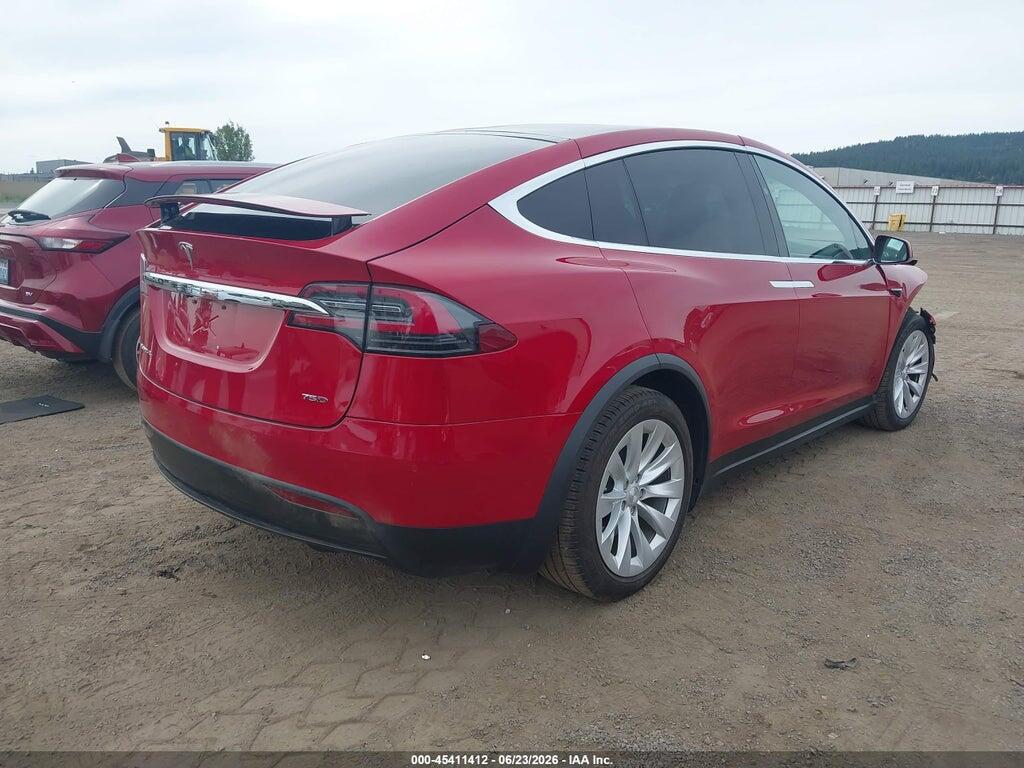 5YJXCBE21HF050270 2017 TESLA MODEL X photo no. 4