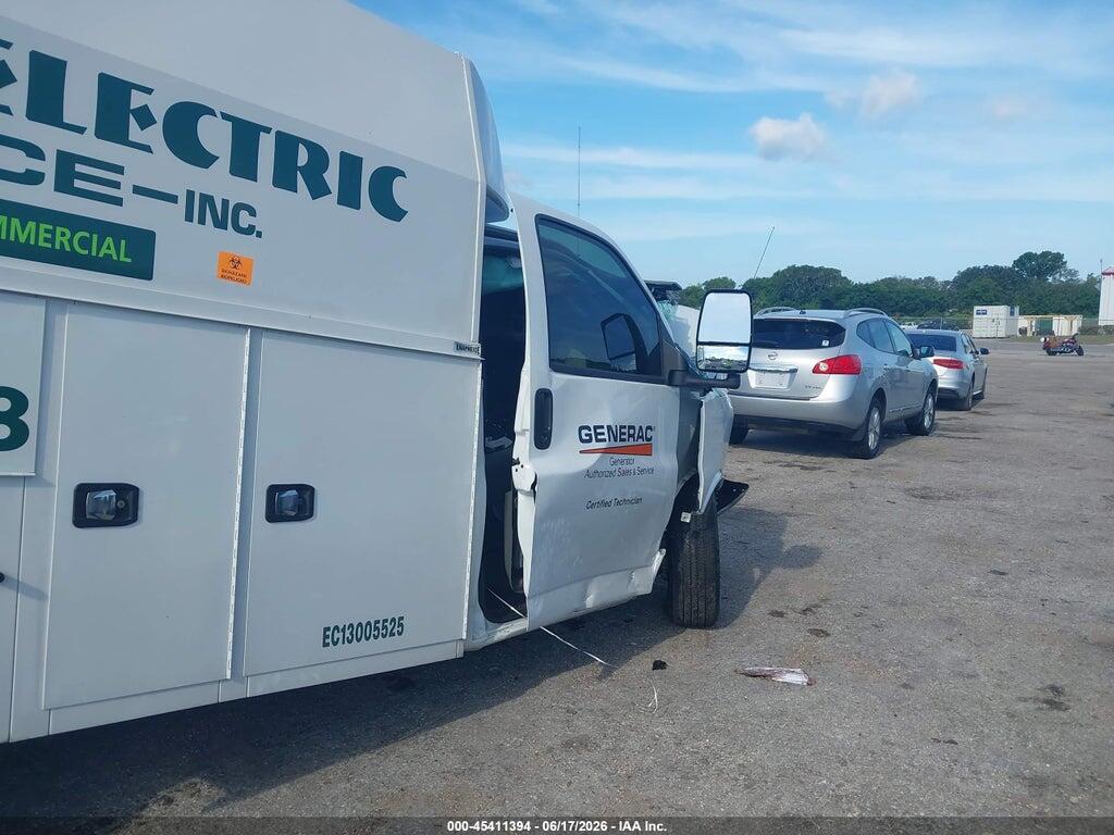 1GD07RF72S1139947 2025 GMC SAVANA CUTAWAY photo no. 6