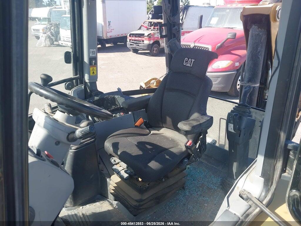 CAT00420CH8T03101 2023 CATERPILLAR 420 BACKHOE LOADER photo no. 8