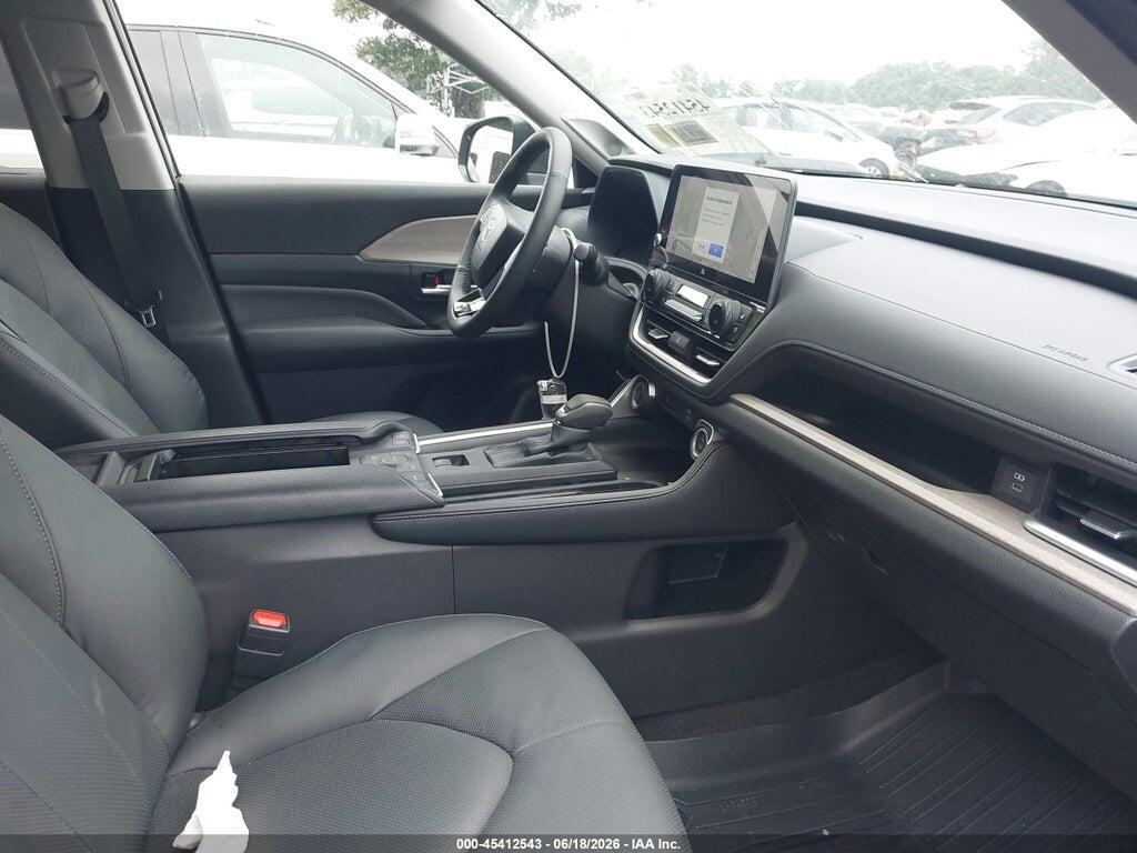 5TDAAAB56TS127479 2026 TOYOTA GRAND HIGHLANDER photo no. 5