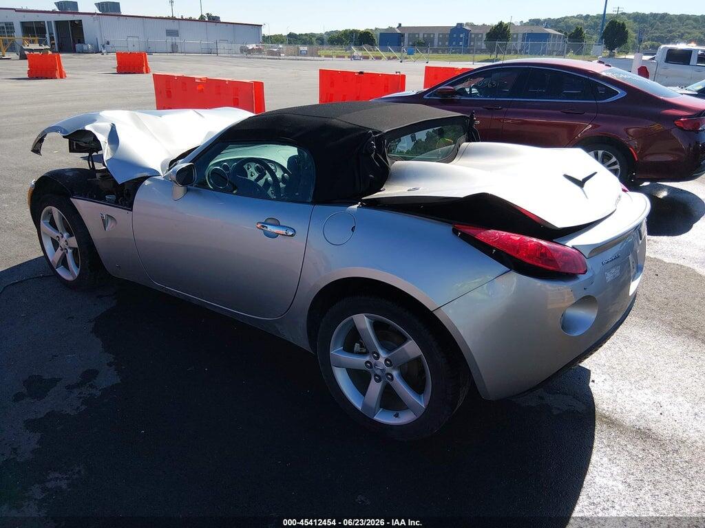 1G2MB35B98Y100560 2008 PONTIAC SOLSTICE photo no. 3