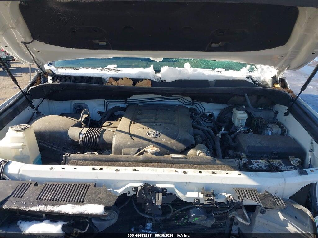 5TFDY5F13JX708226 2018 TOYOTA TUNDRA photo no. 10