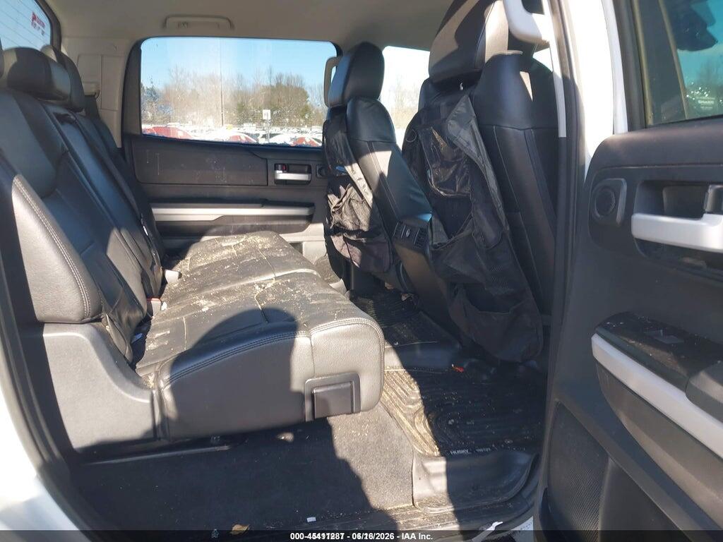5TFDY5F13JX708226 2018 TOYOTA TUNDRA photo no. 8
