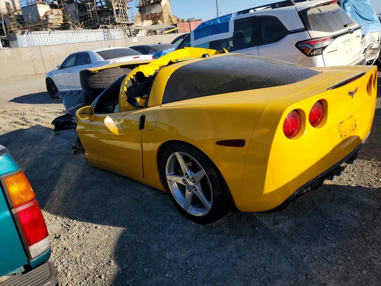 2005 CHEVROLET CORVETTE — Фото 2 из 13