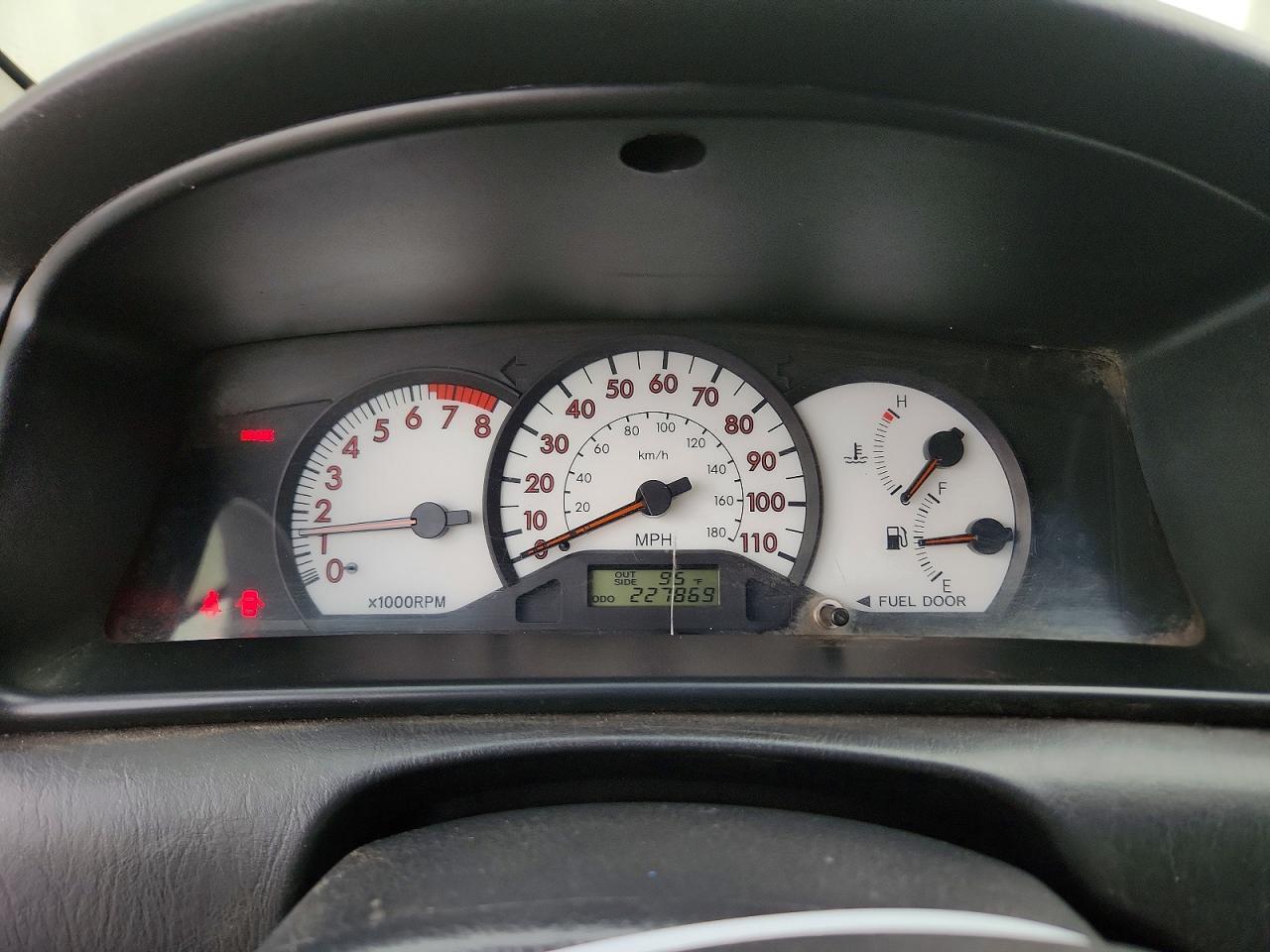 2003 TOYOTA COROLLA S — Фото 9 из 12