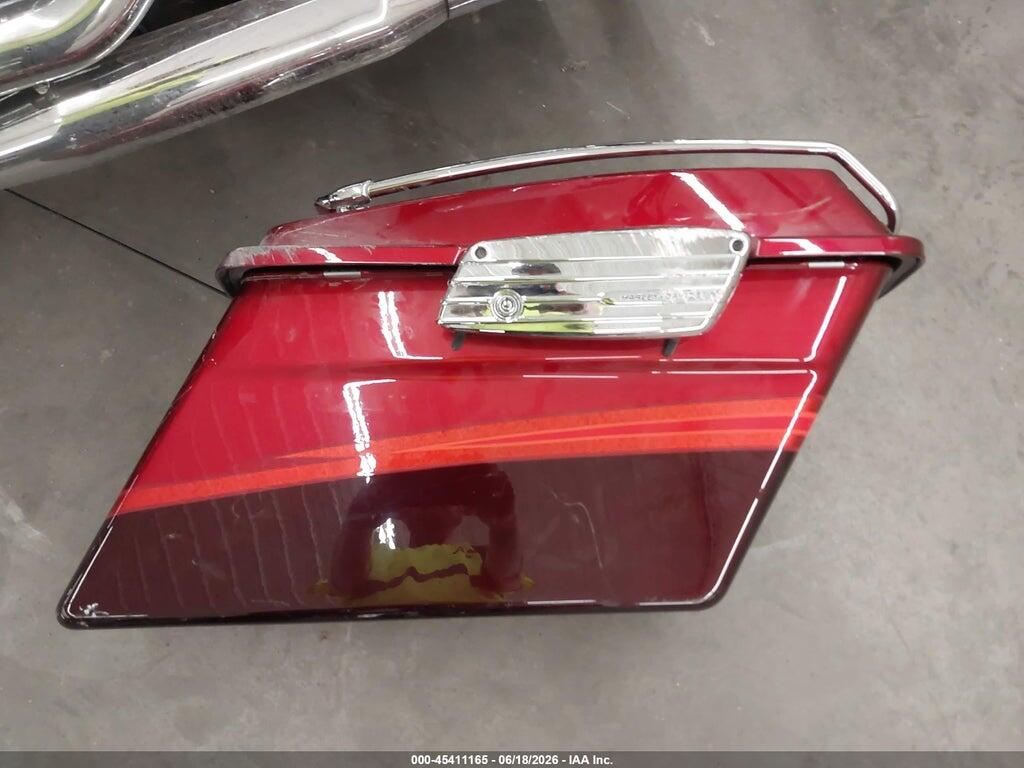 1HD1PR8199Y952798 2009 HARLEY-DAVIDSON FLHTCUSE4 photo no. 12