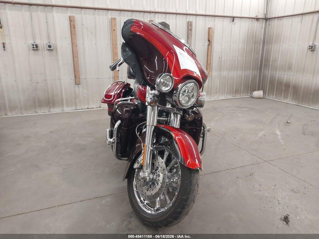 1HD1PR8199Y952798 2009 HARLEY-DAVIDSON FLHTCUSE4 photo no. 5