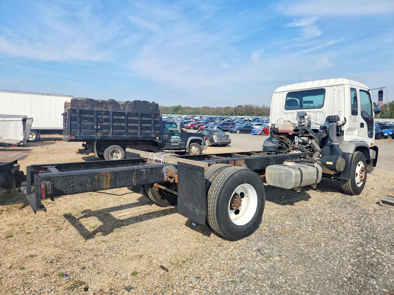 2009 ISUZU T8F TRUCK CAB AND CHASSIS — Фото 3 из 12