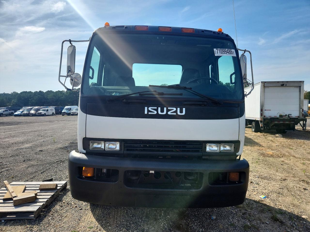 2009 ISUZU T8F TRUCK CAB AND CHASSIS — Фото 5 из 12