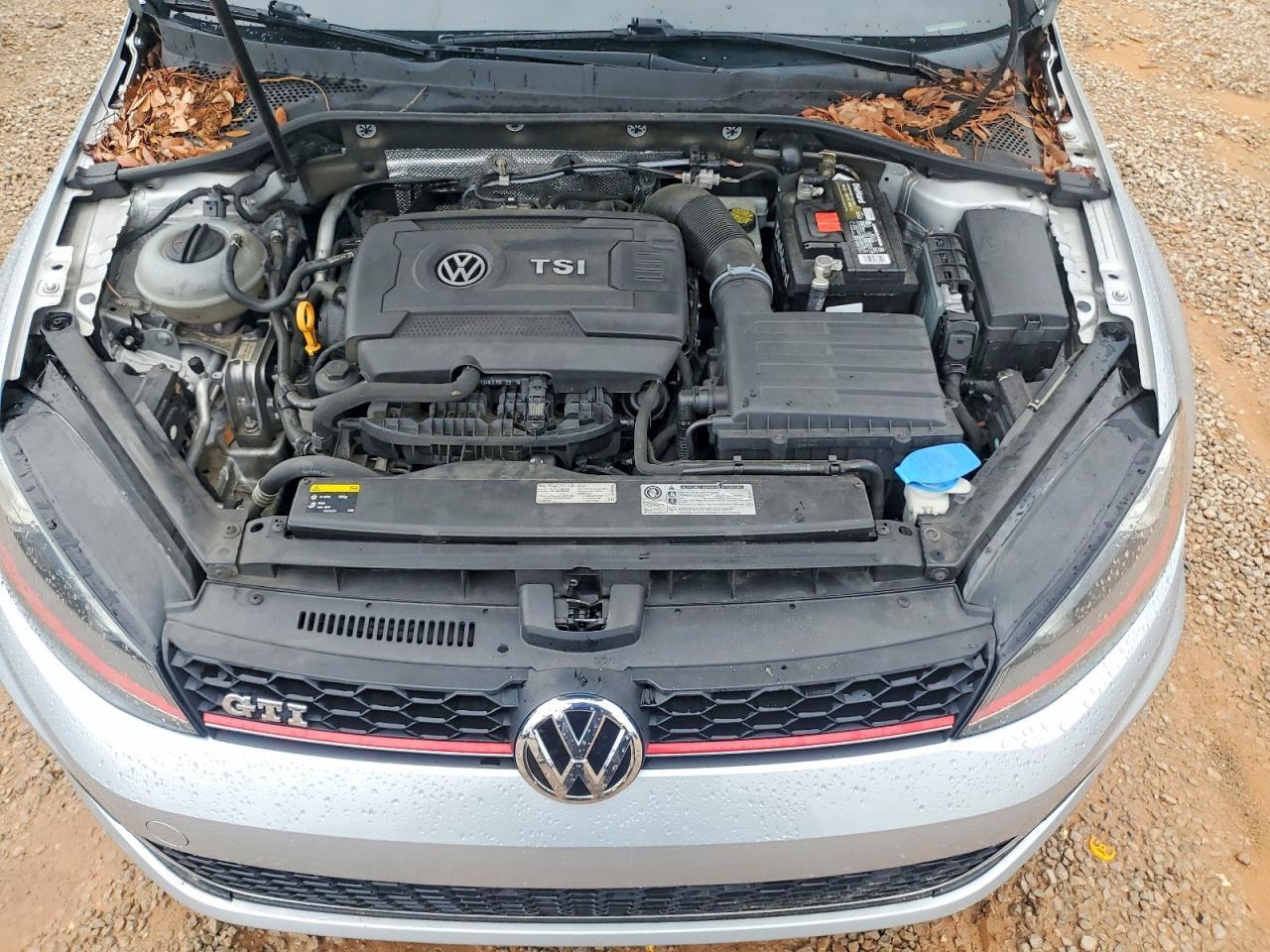 2015 VOLKSWAGEN GTI — Фото 11 из 12
