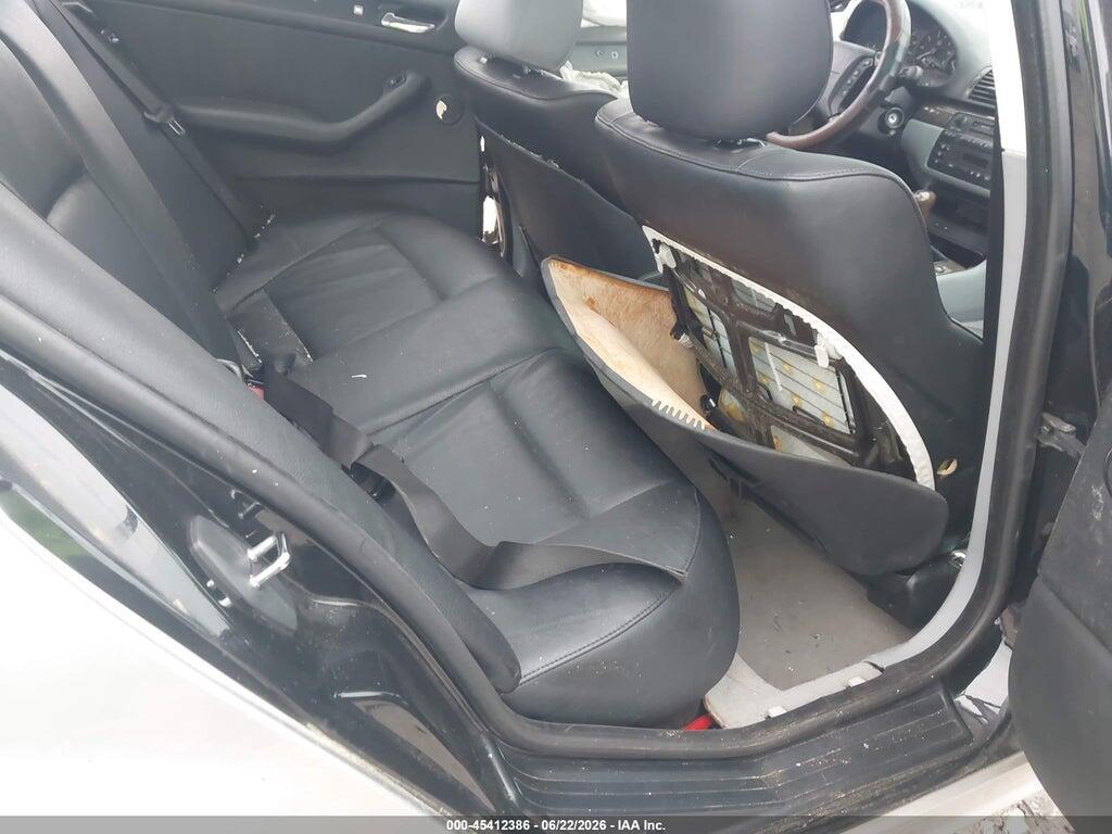 WBAAV33491FV01972 2001 BMW 325I photo no. 8