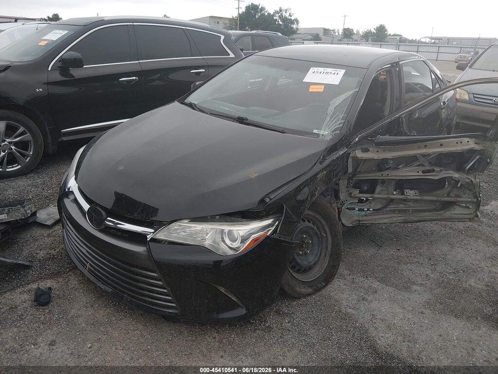 4T4BF1FK8GR526371 2016 TOYOTA CAMRY photo no. 2