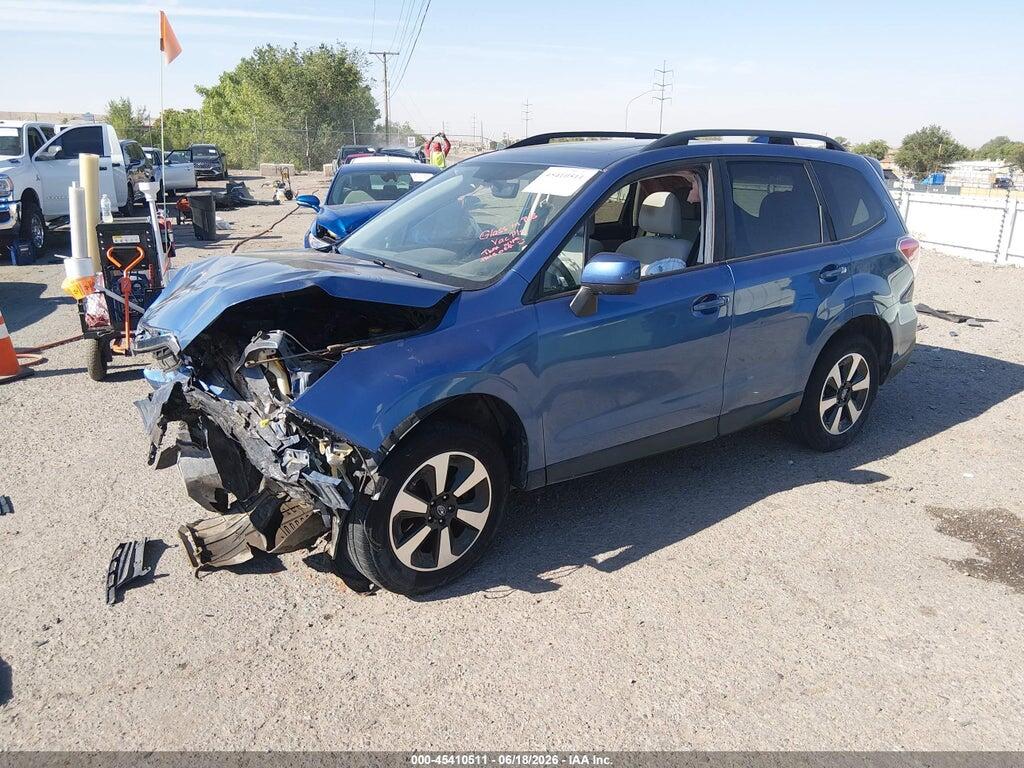JF2SJAEC8HH511839 2017 SUBARU FORESTER photo no. 2