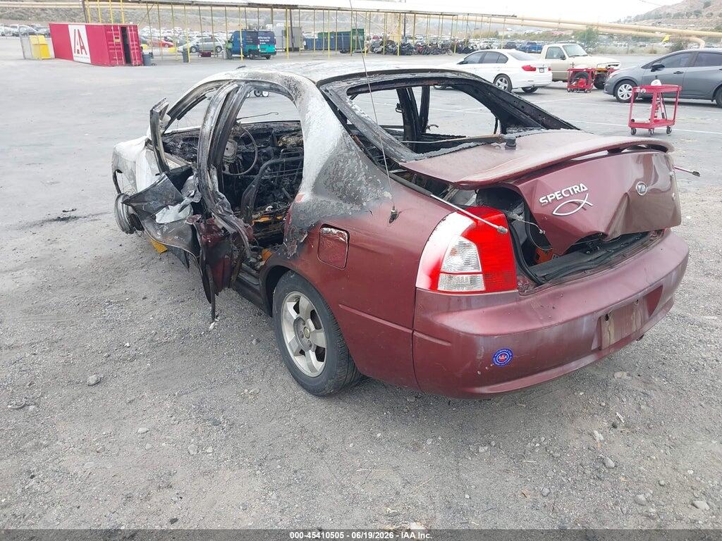 KNAFB161925077396 2002 KIA SPECTRA photo no. 3