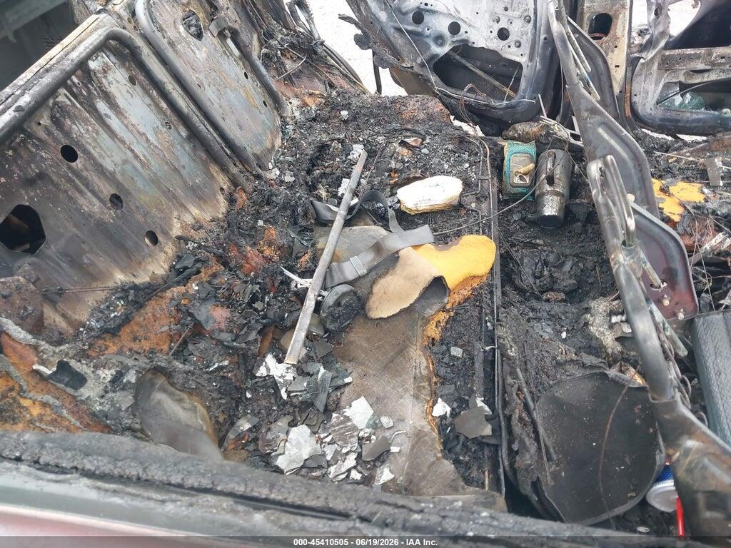 KNAFB161925077396 2002 KIA SPECTRA photo no. 8
