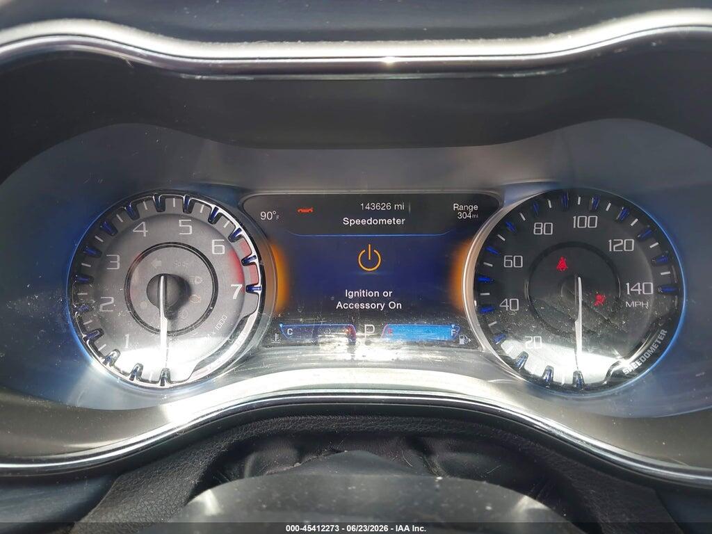 1C3CCCBB8FN654054 2015 CHRYSLER 200 photo no. 7