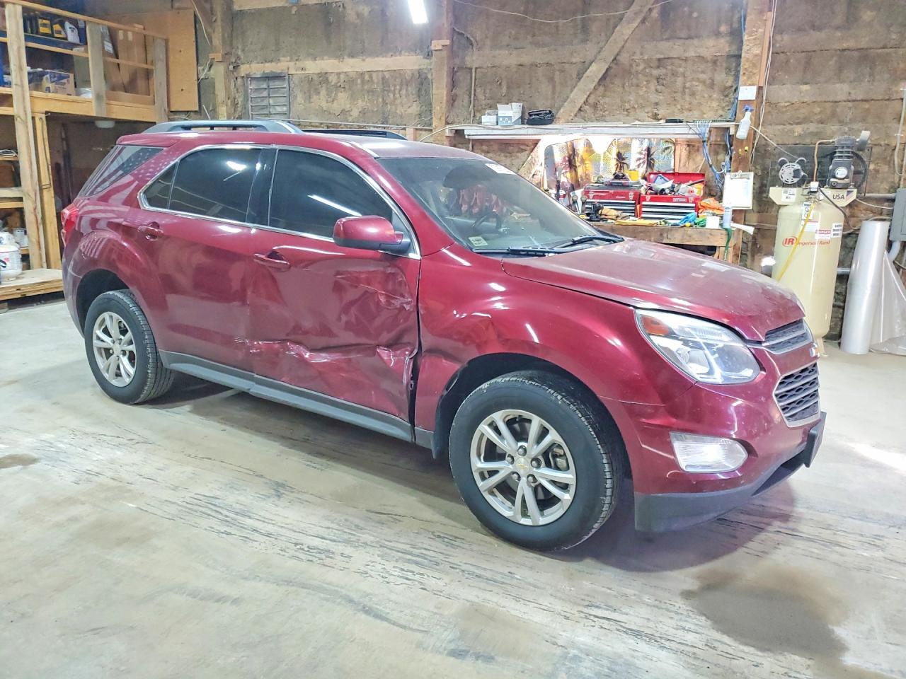 2017 CHEVROLET EQUINOX LT — Фото 4 из 12