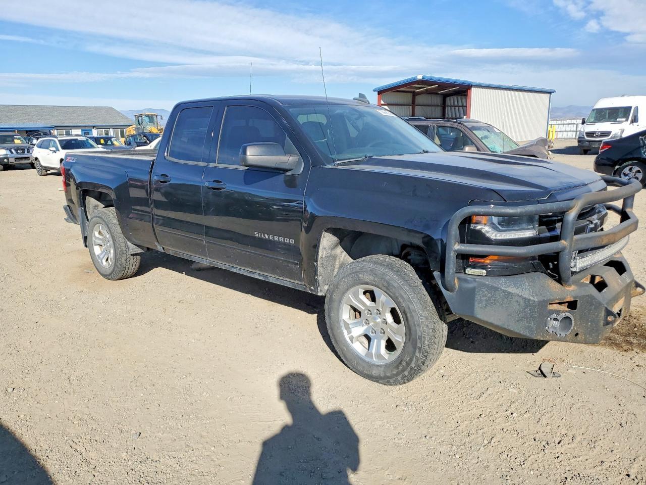 2016 CHEVROLET SILVERADO K1500 LT — Фото 4 из 12